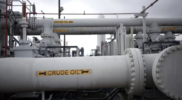 Война или мир: нефтяным рынкам неважно, что будет на Украине