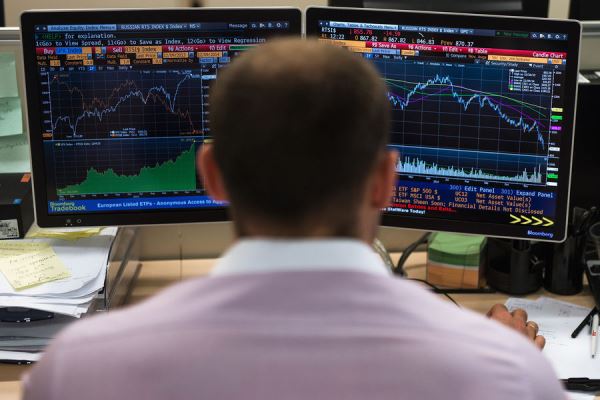 Индекс Мосбиржи превысил отметку в 3000 пунктов впервые с 28 апреля