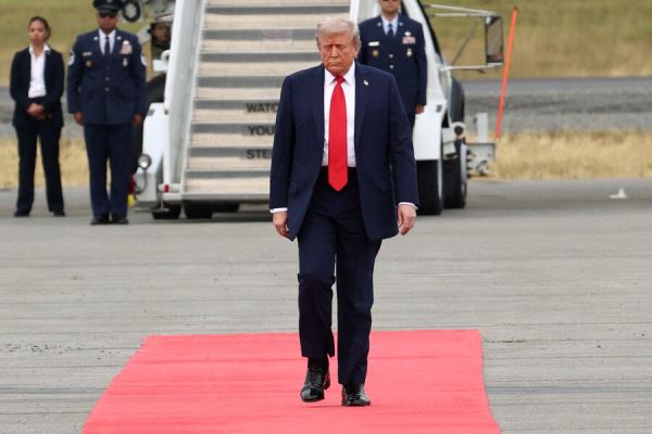 Мемкоин Трампа вырос на фоне его встречи с Путиным